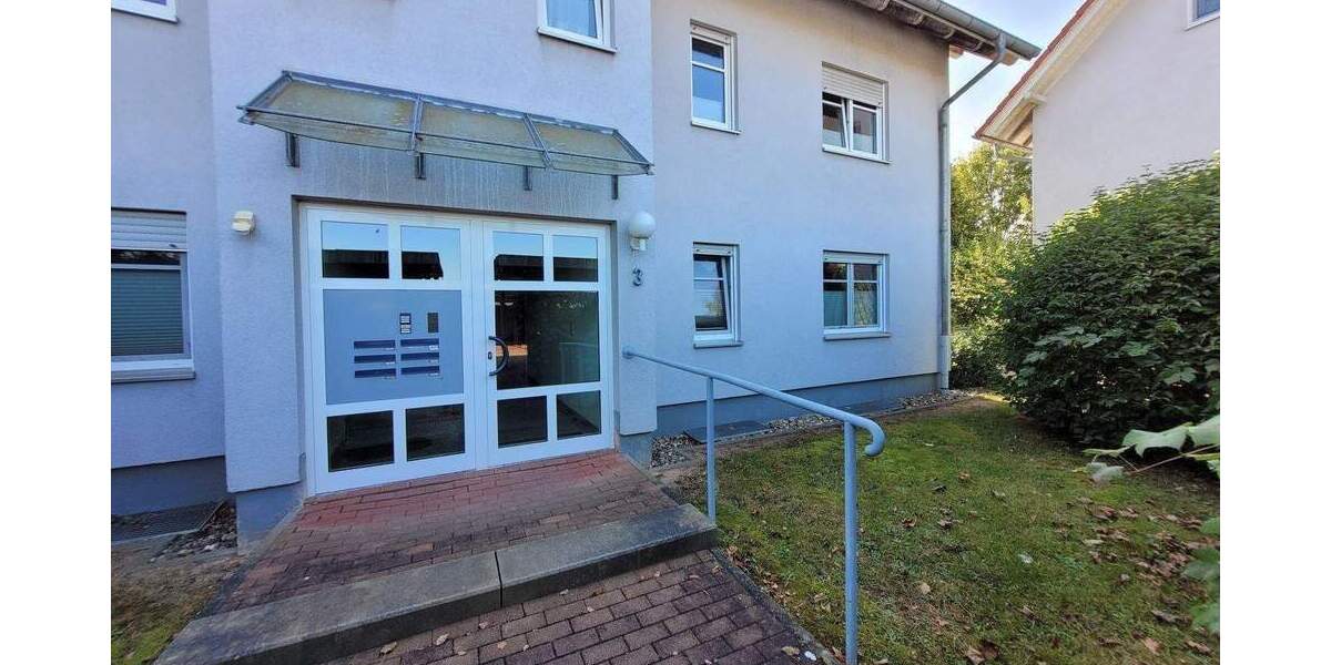 ***RESERVIERT*** Gepflegte, vermietete ETW mit Terrasse in Heringen 2 zimmer