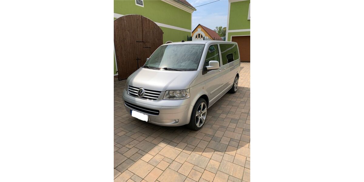 VW T5 Multivan 107.000 km 25.000 &euro; Langenbernsdorf 08428