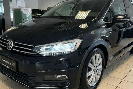 VW Touran 187.356 km 17.490 € Espenau bei Kassel 34314