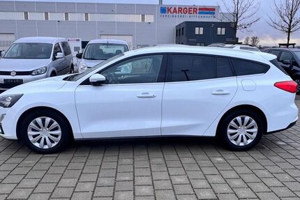 Ford Focus 122.800 km 10.950 &euro; Bad Wurzach 88410
