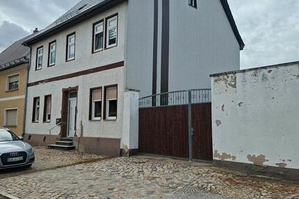 Haus Barby - 6 Zimmer, 205 m&sup2;, 185.000&euro; | Angebot:27454202