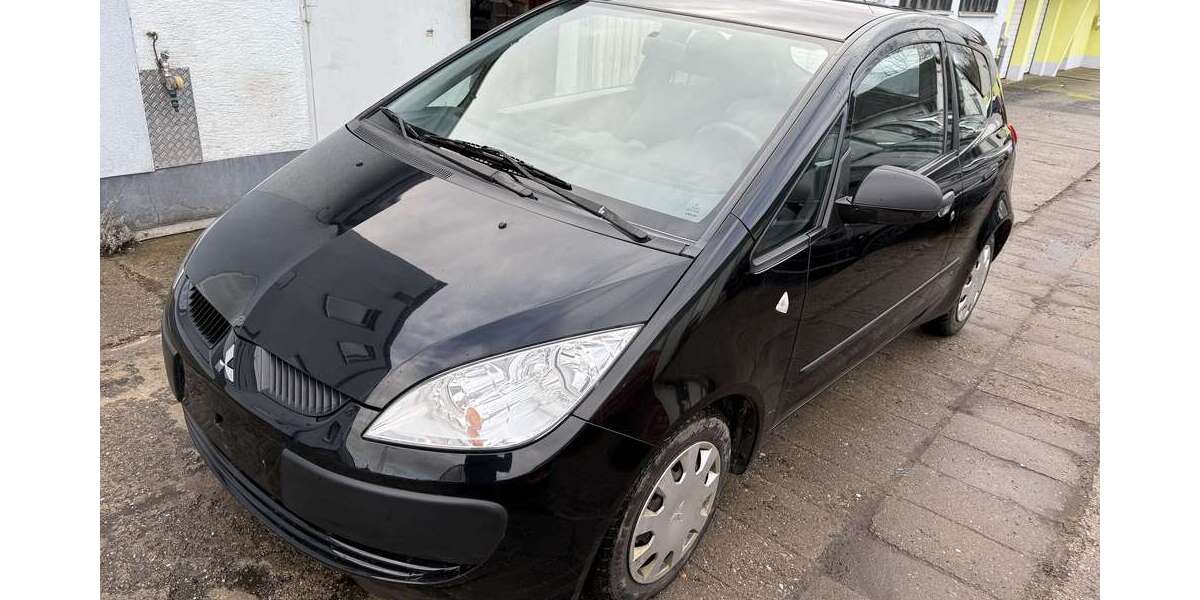 Mitsubishi Colt 76.070 km 2.999 &euro; Heidenau bei Dresden 01809
