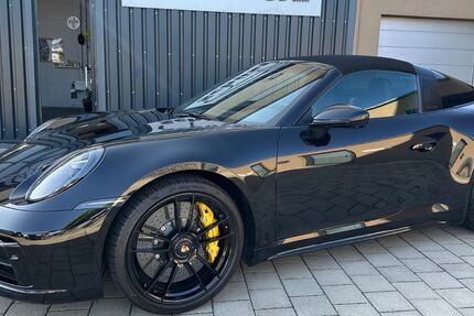 Porsche 992 2.200 km 204.800 &euro; Frickenhausen/Linsenhofen 72636