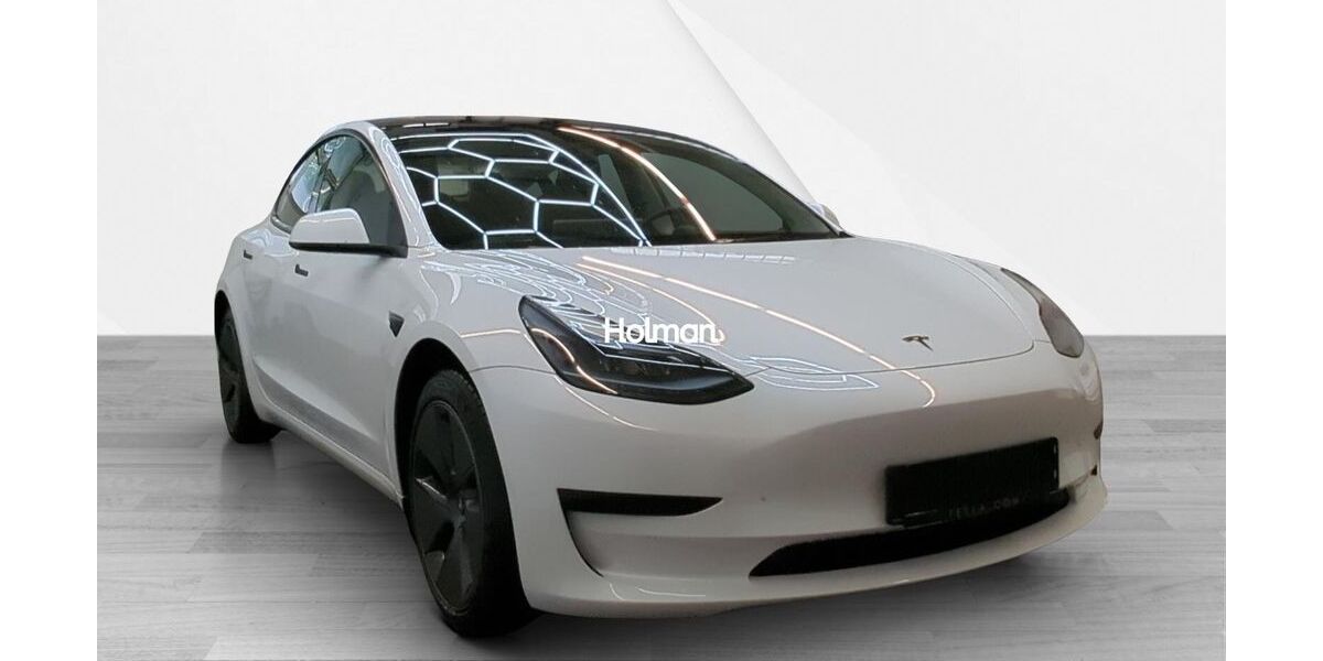Tesla Model 3 53.689 km 27.939 &euro; Eschborn 65760