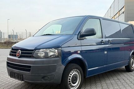 VW T5 Transporter 291.000 km 5.480 &euro; Rüsselsheim 65428