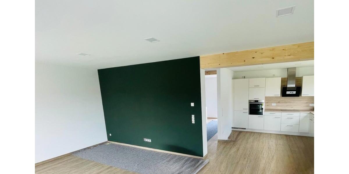 Doppelhaushälfte Hohenroth - 4.5 Zimmer, 122 m&sup2;, 1.195&euro; | Angebot:24835509