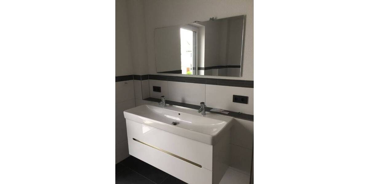 Etagenwohnung Villingen-Schwenningen Schwenningen - 2 Zimmer, 72 m&sup2;, 800&euro; | Angebot:24424070