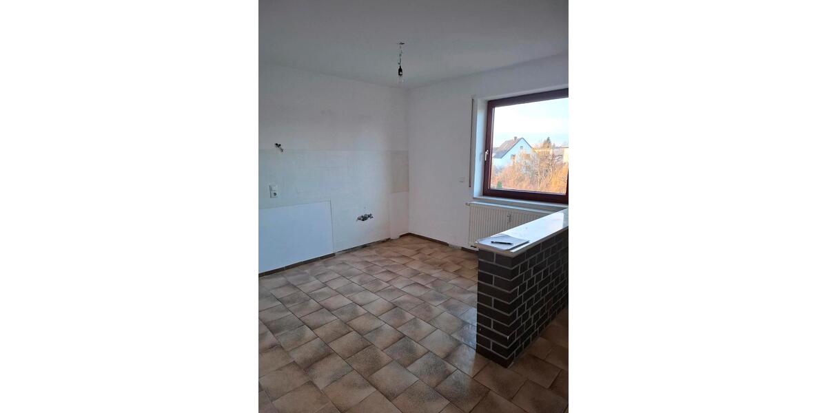 Etagenwohnung Landau an der Isar - 3 Zimmer, 86 m&sup2;, 900&euro; | Angebot:25632221