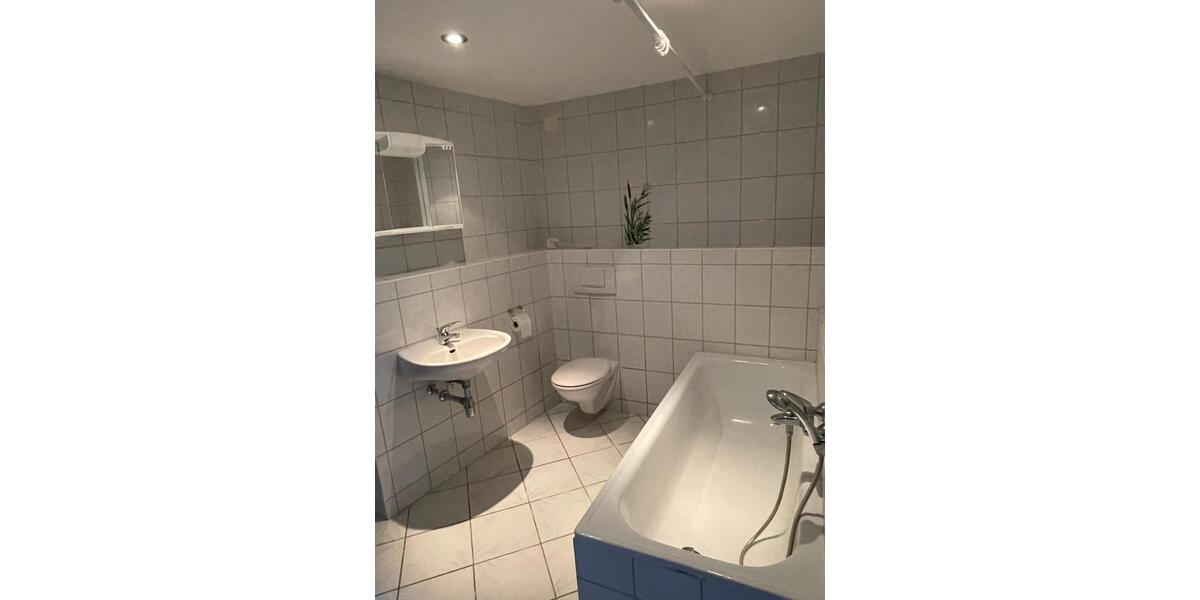 Reihenhaus Bernstadt auf dem Eigen - 7 Zimmer, 154 m&sup2;, 60.000&euro; | Angebot:26548768