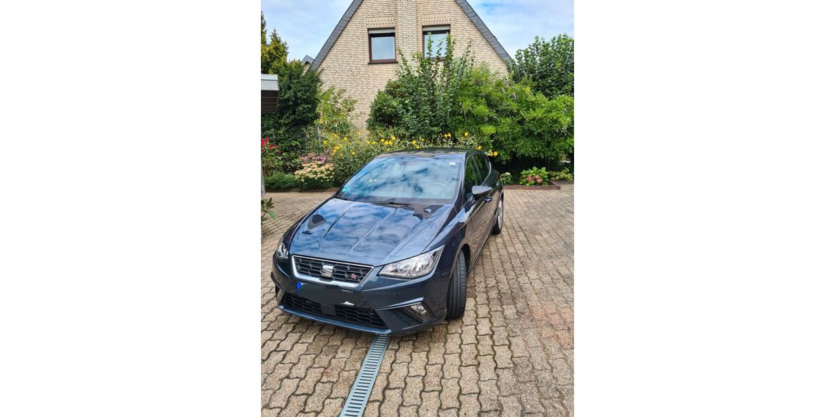 Seat Ibiza 97.000 km 13.890 &euro; Leverkusen 51379