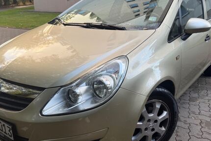 Opel Corsa 106.000 km 2.990 € Springe 31832