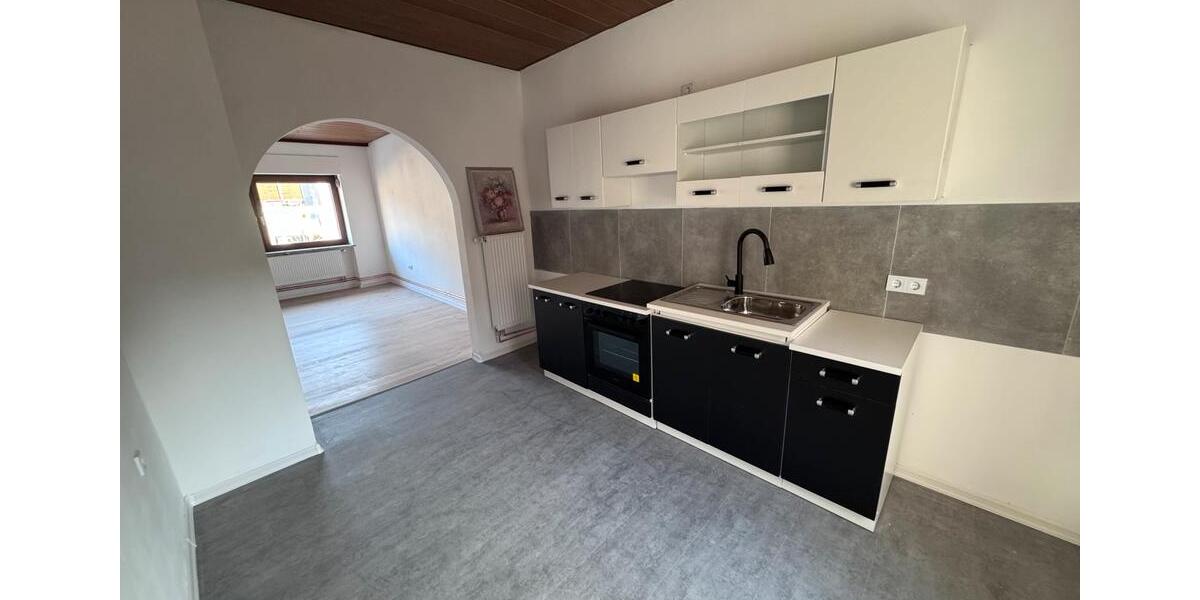 Erdgeschoßwohnung Merchweiler - 2 Zimmer, 65 m&sup2;, 500&euro; | Angebot:26075447