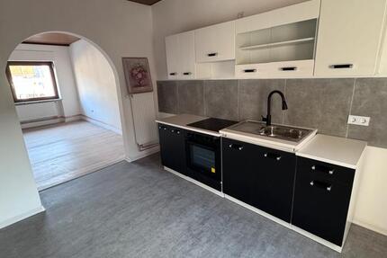 Wohnung Merchweiler - 2 Zimmer, 65 m&sup2;, 500&euro; | Angebot:26075447