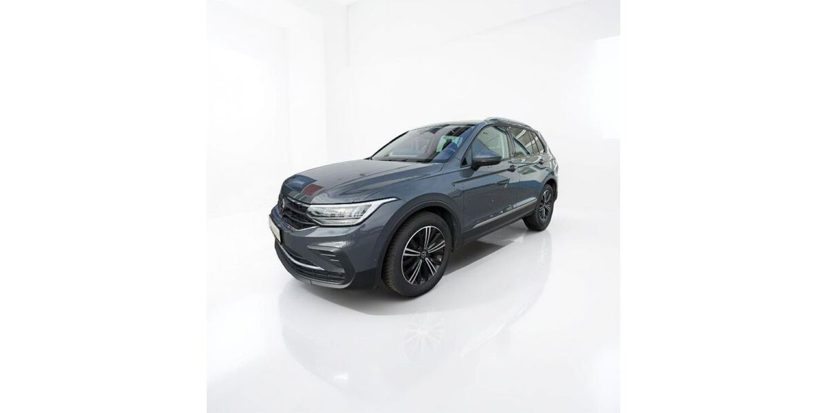 VW Tiguan 76.000 km 26.950 &euro; Merching 86504
