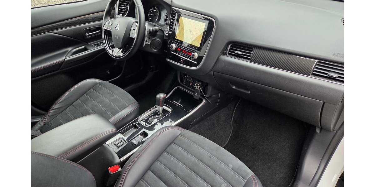 Mitsubishi Outlander Spirit 2WD 66.531 km 16.400 &euro; Wilsdruff 01723