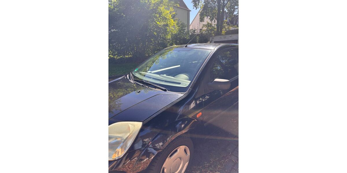 Ford Fiesta 230.000 km 700 &euro; Hohenlockstedt 25551