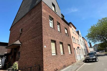 Haus Duisburg Alt-Hamborn - 6 Zimmer, 204 m&sup2;, 359.000&euro; | Angebot:26260675