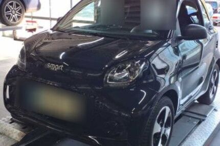 Smart ForTwo 24.000 km 9.299 &euro; Reutlingen / Mittelstadt 72766