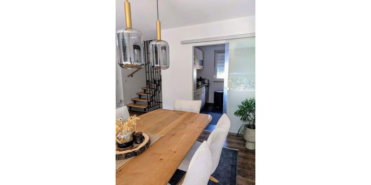 Reihenmittelhaus Feucht - 4 Zimmer, 125 m&sup2;, 520.000&euro; | Angebot:24835174