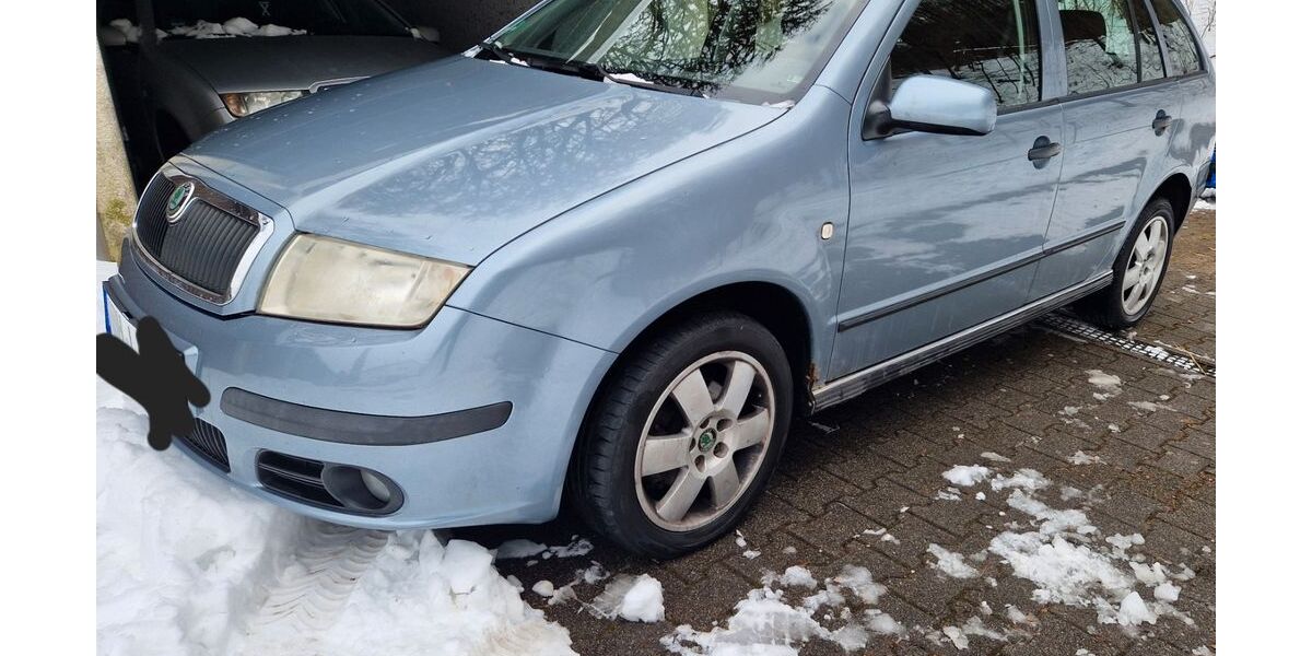 Skoda Fabia 212.200 km 950 &euro; Schorndorf 73614
