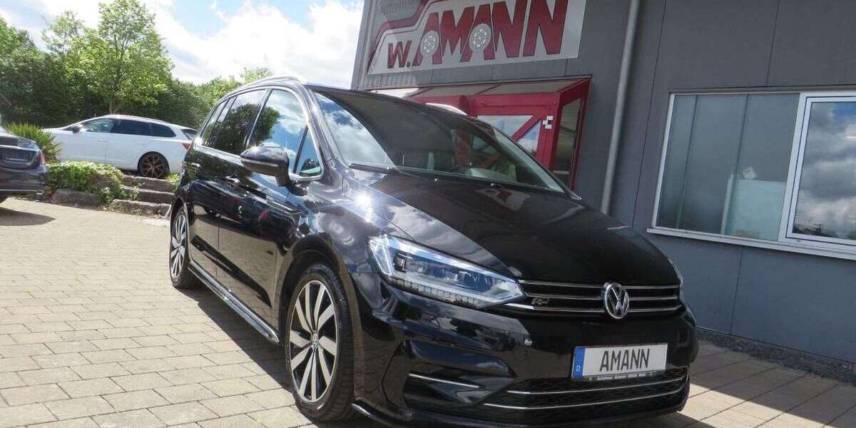 VW Touran 111.335 km 18.900 &euro; Wald 88639