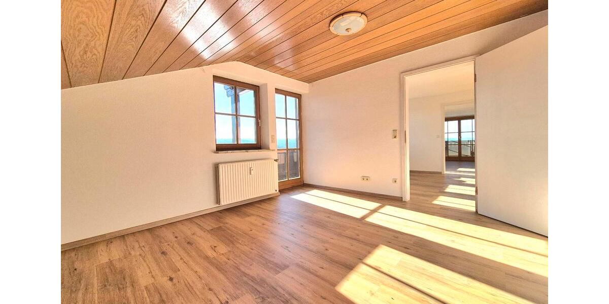 Dachgeschoßwohnung Rinchnach - 3 Zimmer, 75 m&sup2;, 119.000&euro; | Angebot:26502327