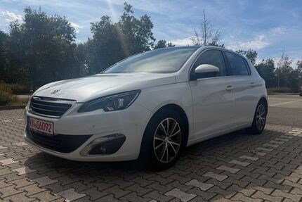 Peugeot 308 121.458 km 10.950 &euro; Singen 78224