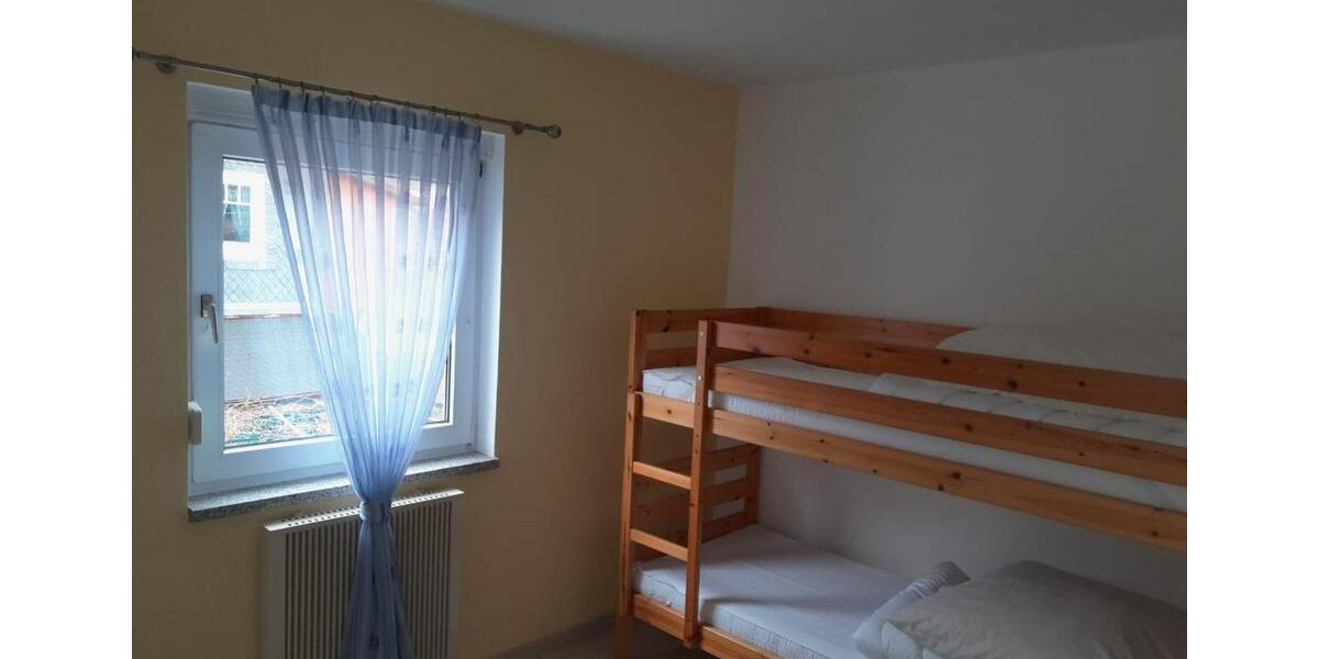 Doppelhaushälfte Marktrodach - 3 Zimmer, 80 m&sup2;, 620&euro; | Angebot:25932804