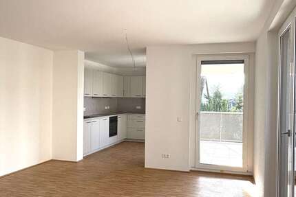 Wohnung Leonberg - 4 Zimmer, 101 m&sup2;, 1.821&euro; | Angebot:25193785