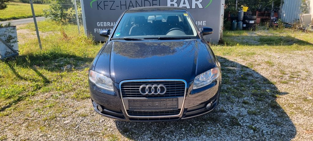 Audi A4 204.000 km 2.800 € Sulzbach-Rosenberg. 92237
