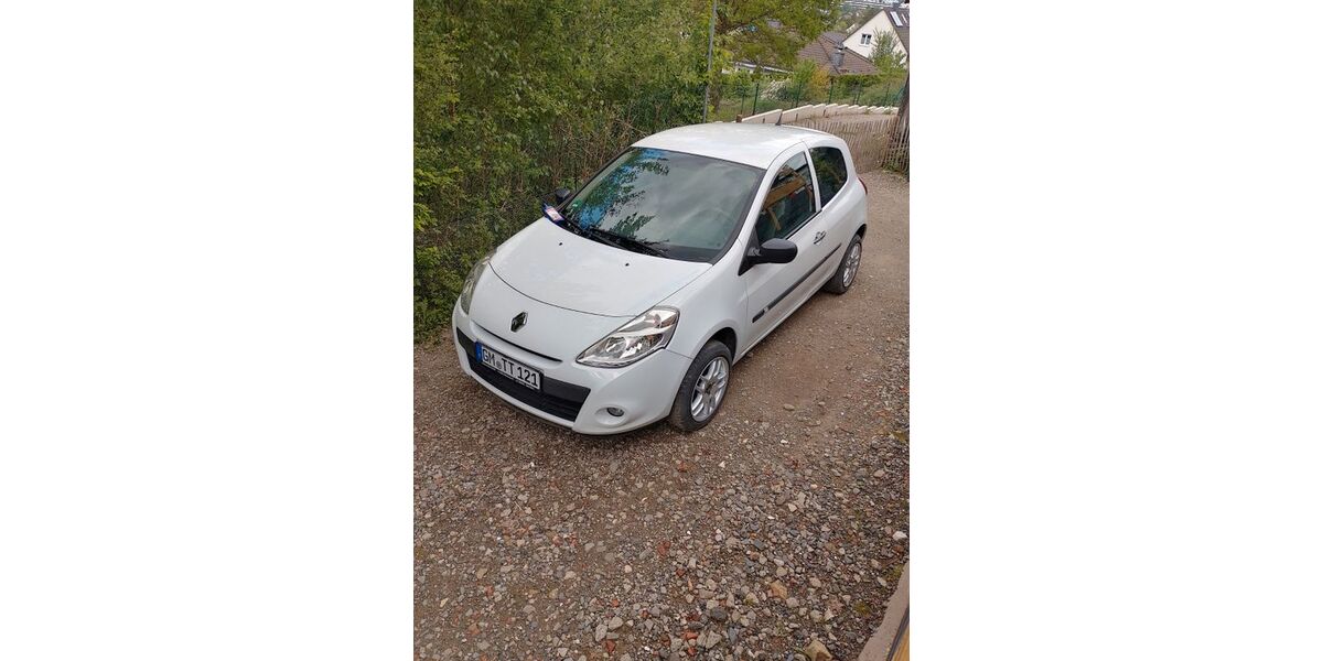 Renault Clio 115.000 km 2.200 &euro; Wiehl 51674