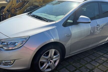 Opel Astra 113.555 km 3.800 &euro; Wurzen OT Kornhain 04808