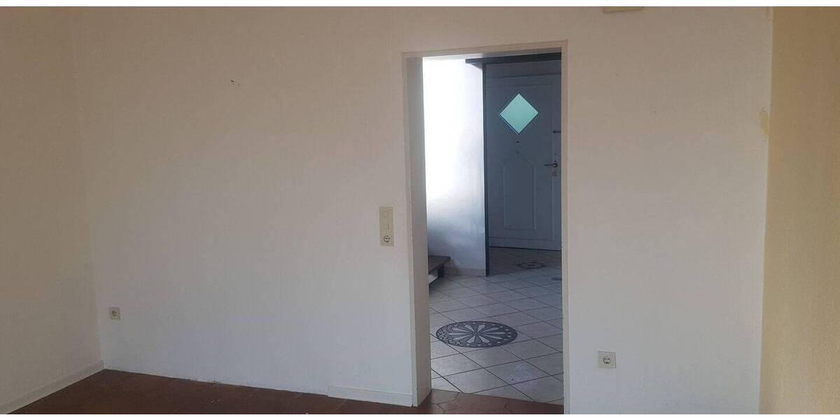 Mehrfamilienhaus, Wohnhaus Bremen Mahndorf - 5 Zimmer, 145 m&sup2;, 1.400&euro; | Angebot:26389888