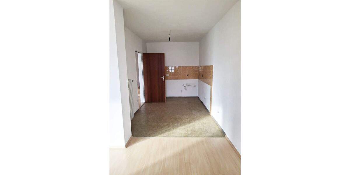 Etagenwohnung Vilsbiburg - 3 Zimmer, 79 m&sup2;, 800&euro; | Angebot:25165299