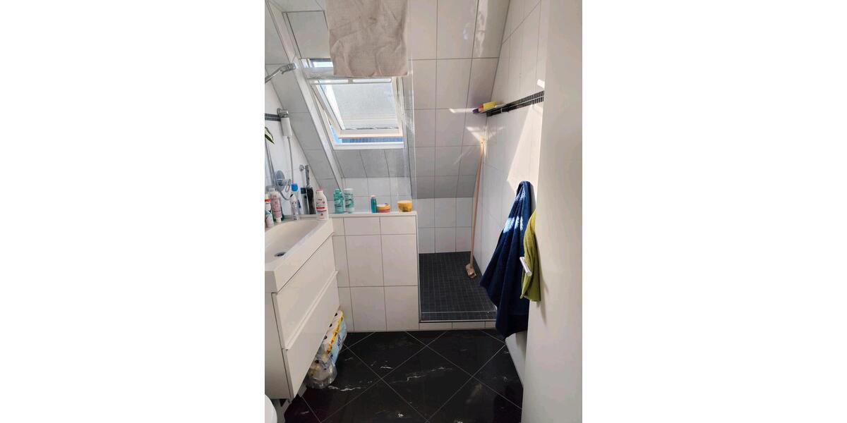 Dachgeschoßwohnung Norderstedt Friedrichsgabe - 3 Zimmer, 88 m&sup2;, 1.200&euro; | Angebot:25392347