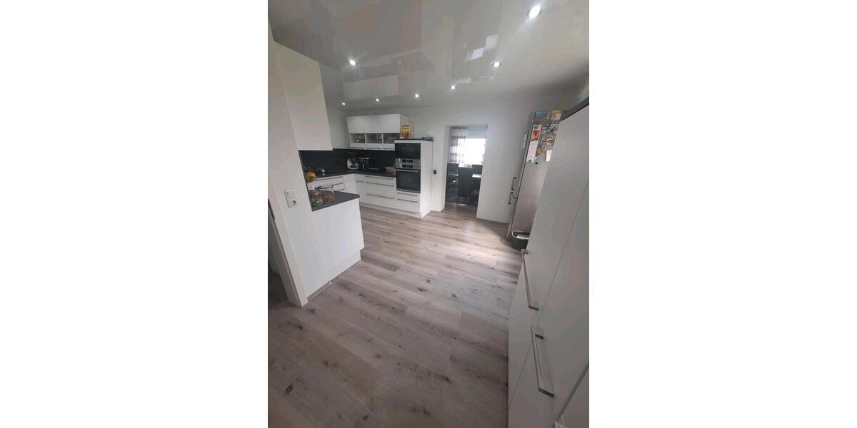 Einfamilienhaus Kronach - 6 Zimmer, 185 m&sup2;, 360.000&euro; | Angebot:27030994