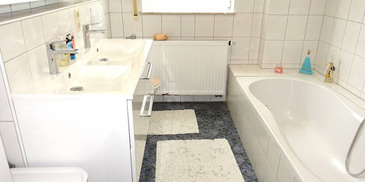 Etagenwohnung Dinkelsbühl - 3 Zimmer, 85 m&sup2;, 214.000&euro; | Angebot:26289816