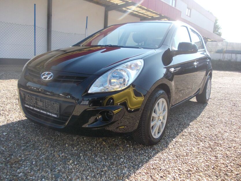 Hyundai i20 36.000 km 6.700 € Mörfelden 64546
