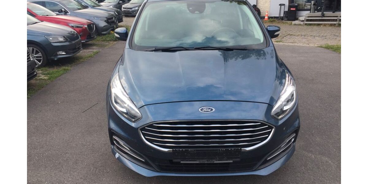 Ford S-Max 227.501 km 8.800 &euro; Gelsenkirchen 45886