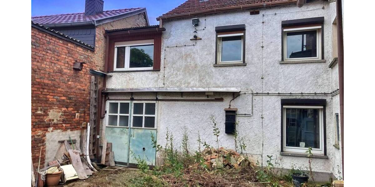 Reihenmittelhaus Allstedt Niederröblingen - 4 Zimmer, 100 m&sup2;, 39.000&euro; | Angebot:25779351