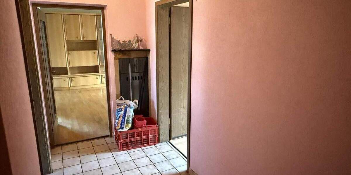 Etagenwohnung Sachsenheim Großsachsenheim - 3 Zimmer, 66 m&sup2;, 189.000&euro; | Angebot:25414279