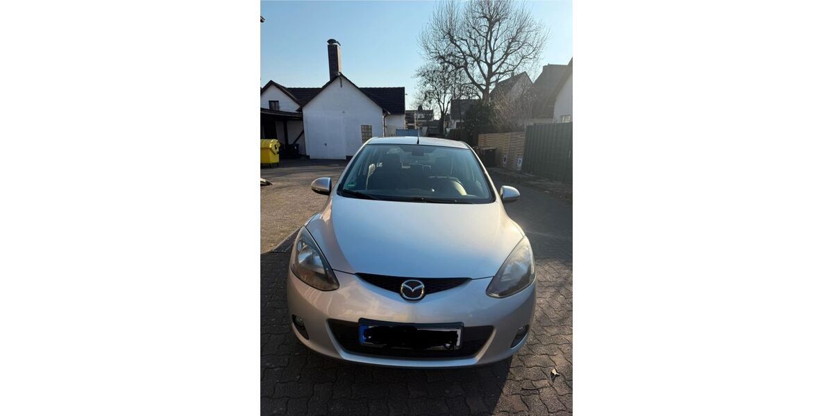 Mazda 2 171.000 km 2.400 &euro; Niestetal 34266