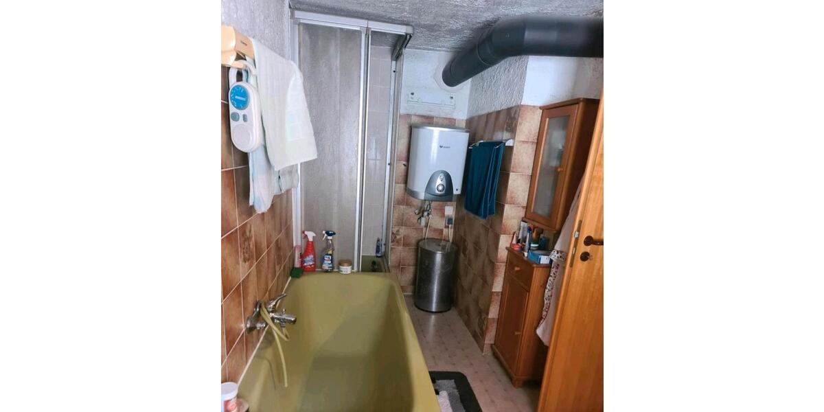 Mehrfamilienhaus, Wohnhaus Pfedelbach - 10 Zimmer, 260 m&sup2;, 365.000&euro; | Angebot:24680640