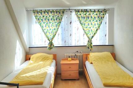 Haus Embsen - 7 Zimmer, 160 m&sup2;, 25&euro; | Angebot:25999679