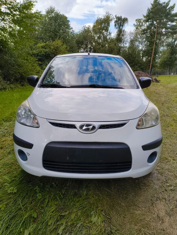 i10