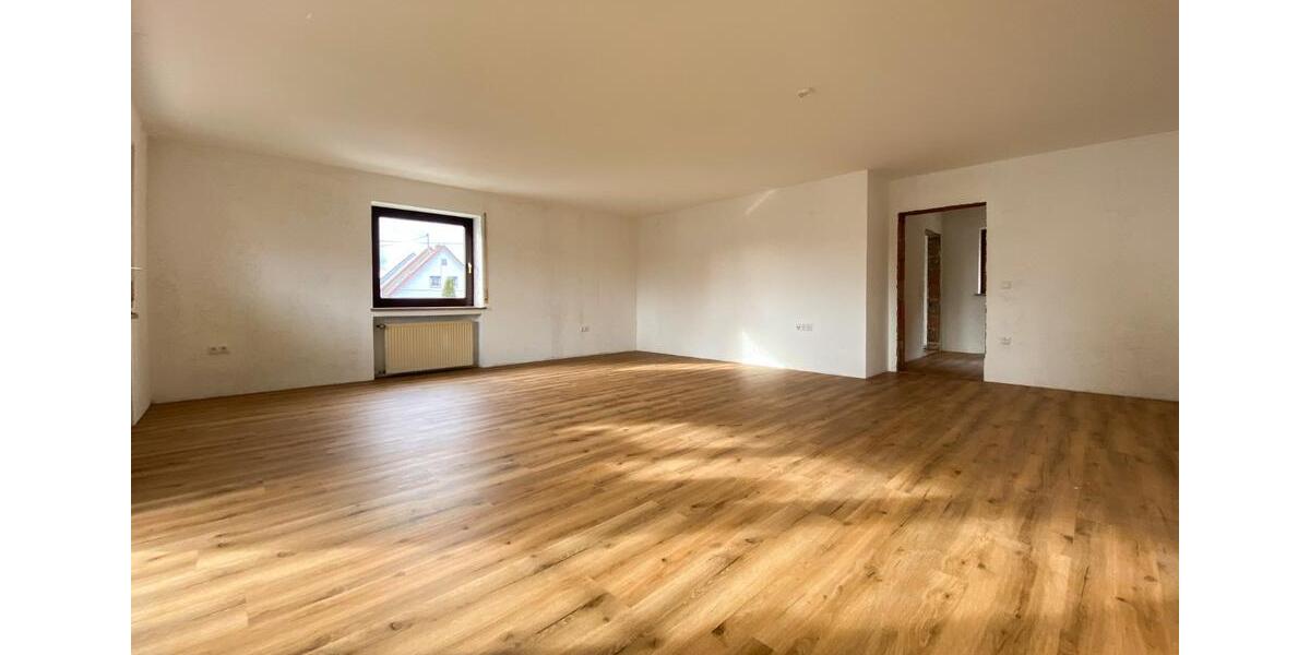 Etagenwohnung Großaitingen - 5 Zimmer, 193 m&sup2;, 1.800&euro; | Angebot:25852512