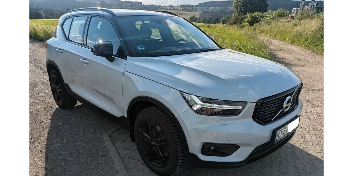 Volvo XC40 82.900 km 27.900 &euro; Bockau 08324