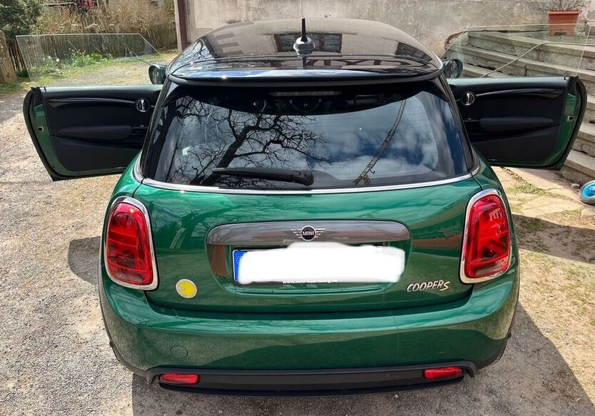 Cooper SE