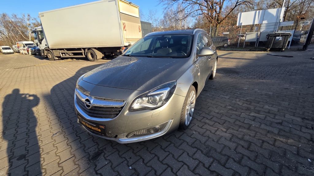 Opel Insignia 137.000 km 7.800 &euro; Berlin 13581