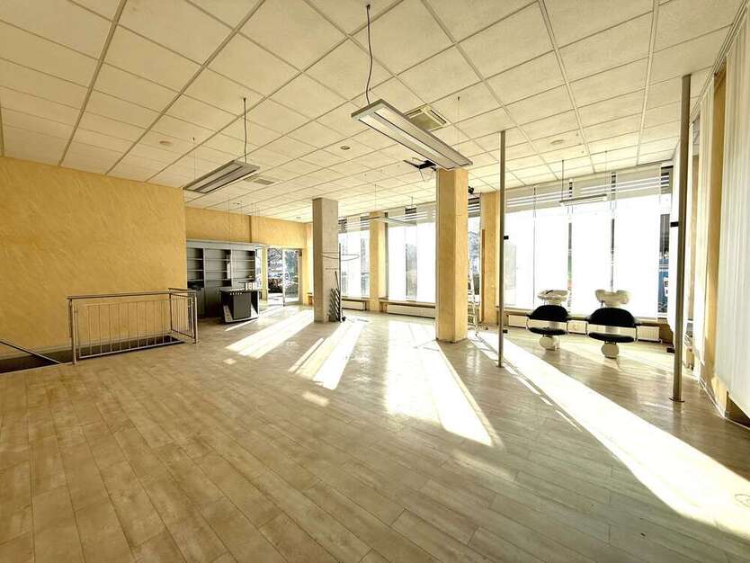 Einzelhandel in Hanau 2.200 € 100 m²